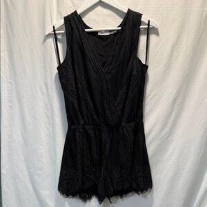 Blu Pepper Classic Black Romper Size Medium